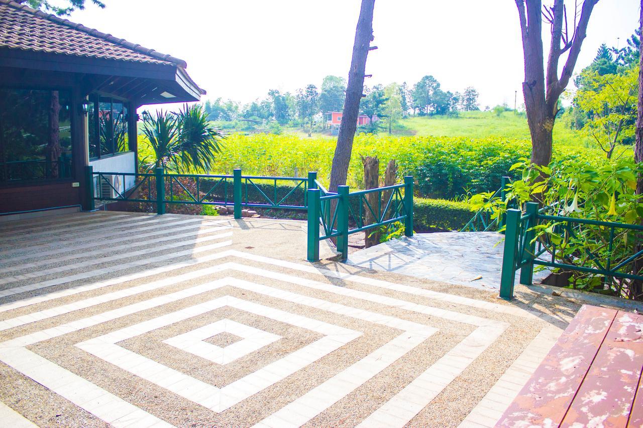 Bird Land Resort Khao Kho Exteriör bild
