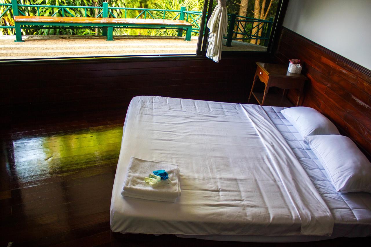 Bird Land Resort Khao Kho Exteriör bild